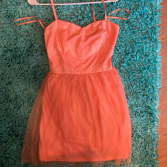 Dress - Picture 1 of 1